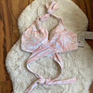 NWT 40D/DD swim top athleta south beach wrap bikini